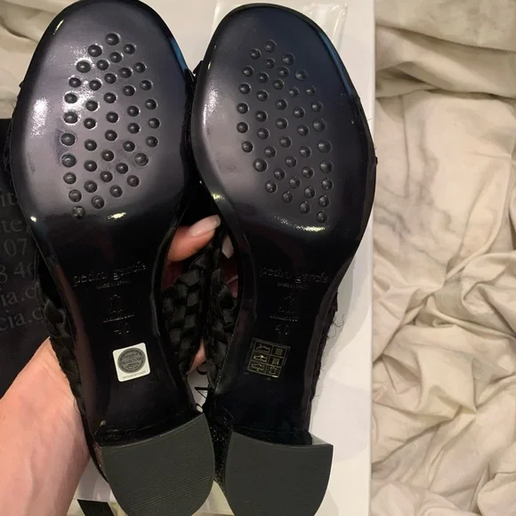 NWB Pedro Garcia Xoco Satin Swarovski Crystal Block Heel Sandal - Picture 4 of 11